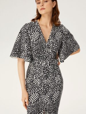 Robe longue à pois noir