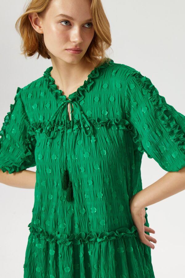 Robe longue large verte – Image 3