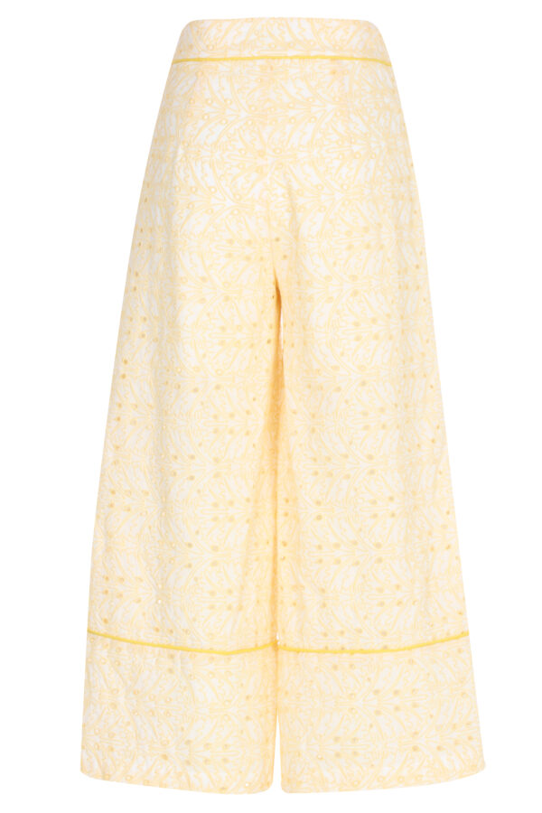 Pantalon jupe culotte à broderie jaune – Image 6