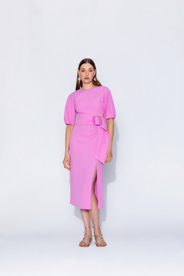 Robe rose à boucle